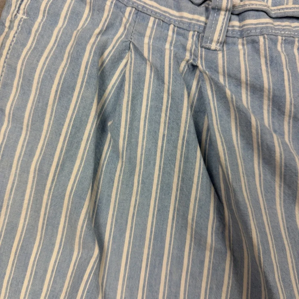 Vintage 90s Duck Head Mens 36 Blue White Striped Pleated Chino Shorts Duck Logo